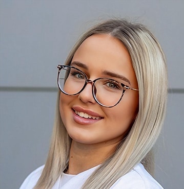 Sara M.